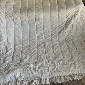 Vintage embroidered eyelet comforter . Elegant
